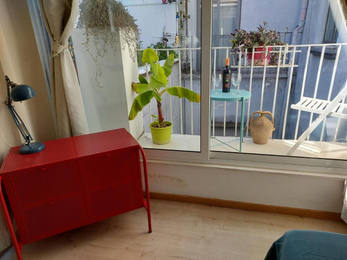 S- Naples Loft With Balcony In The Historic Center Apartment Exterior photo