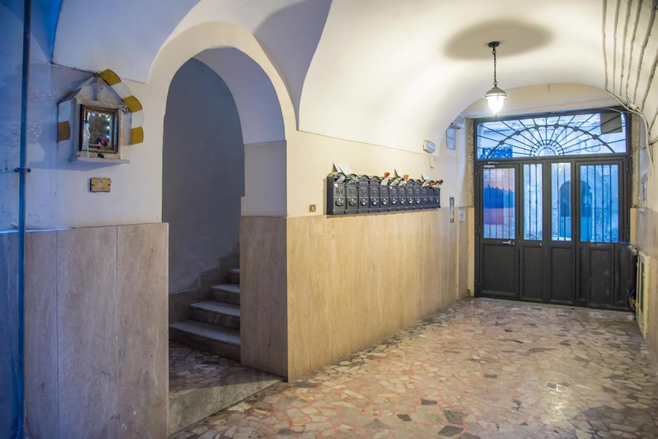 S- Naples Loft With Balcony In The Historic Center Apartment Exterior photo